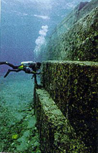 Ancient Japanese Underwater Pyramids