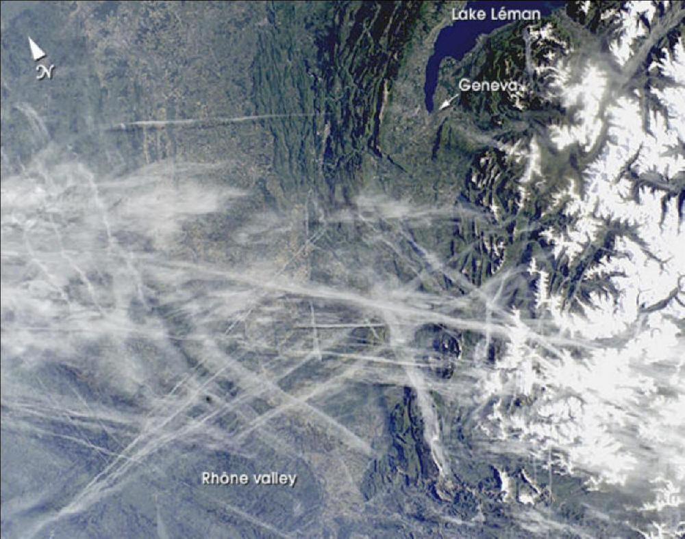 Heavy chemtrail spraying picture from space satellite